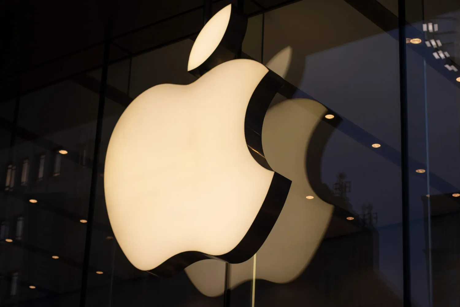 TrustCloud | Privacy, surveillance and backdoors: the UK puts Apple to the test