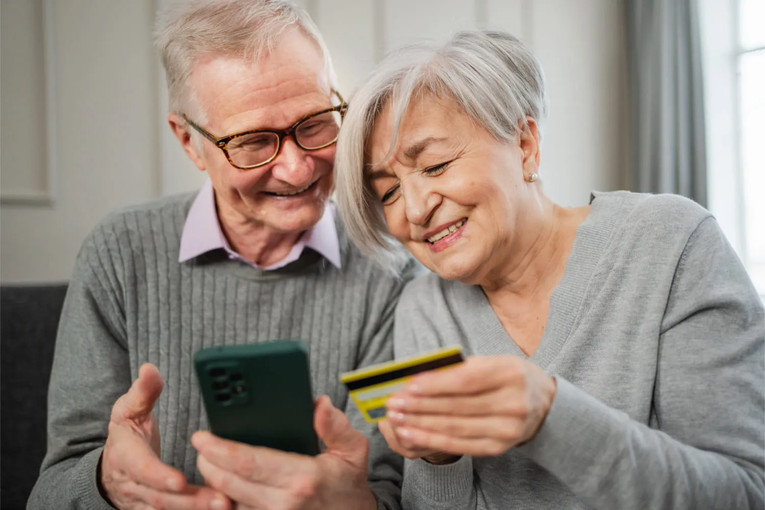 Trustcloud | Digital banking: how to tackle the generational gap