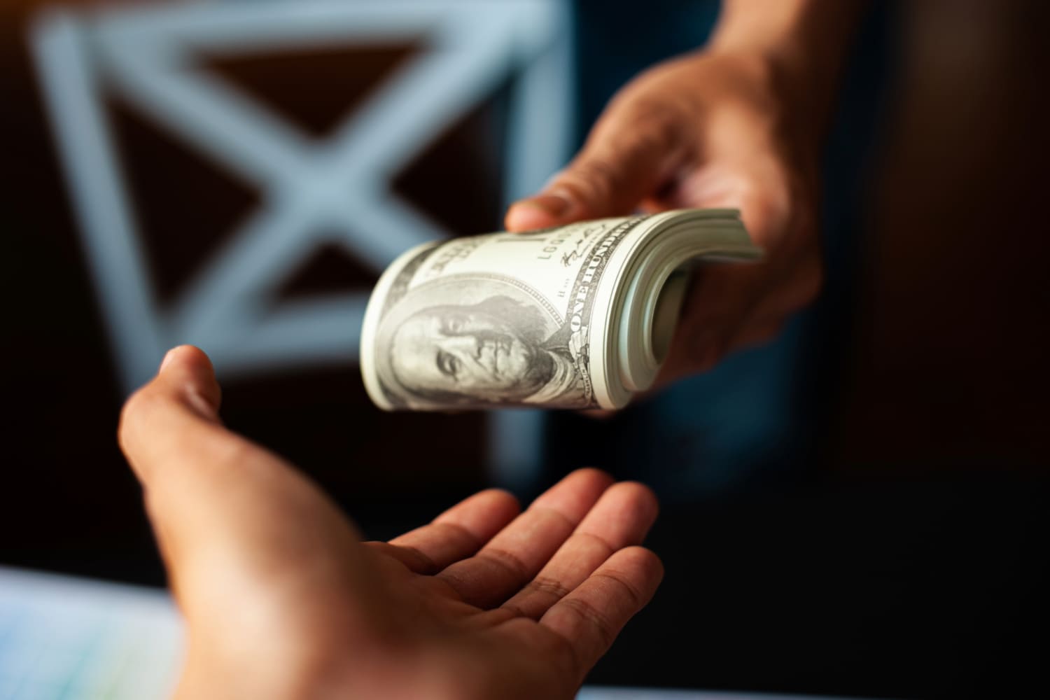 TrustCloud | Cómo el Structuring desafía los controles financieros tradicionales 